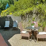 Si Hotel 3*