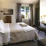 Si Hotel 3*