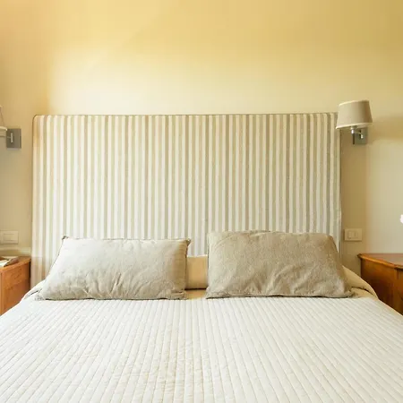 Hotel Si 3*